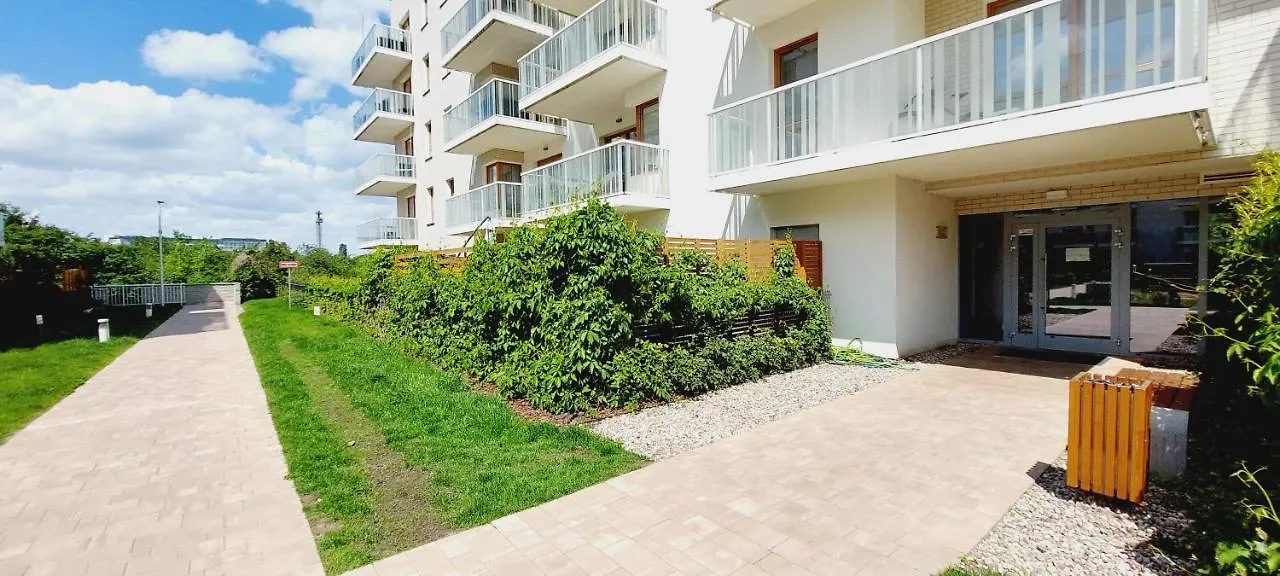 Central Apartments Baltica 1 & Parking غدانسك